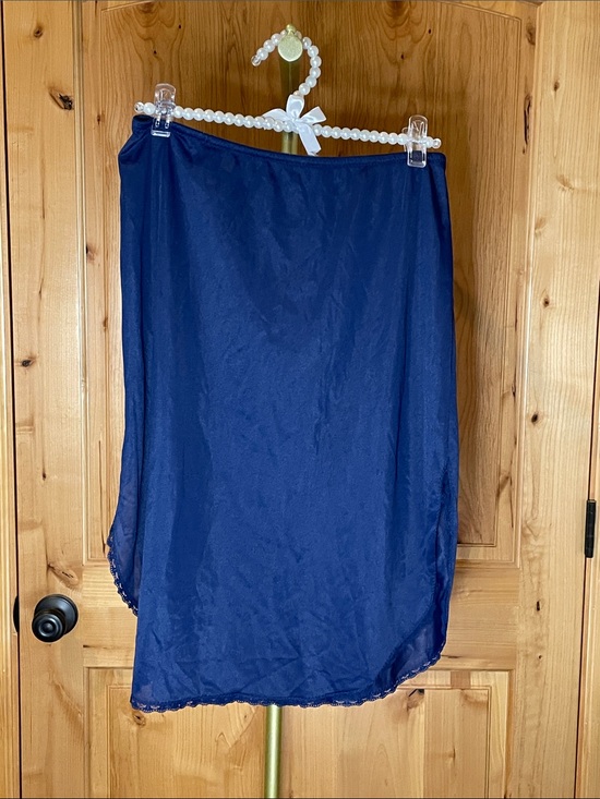Formfit Rogers Dresses & Skirts - Classic Navy Slip Skirt - Women's Lightweight Layer Size S